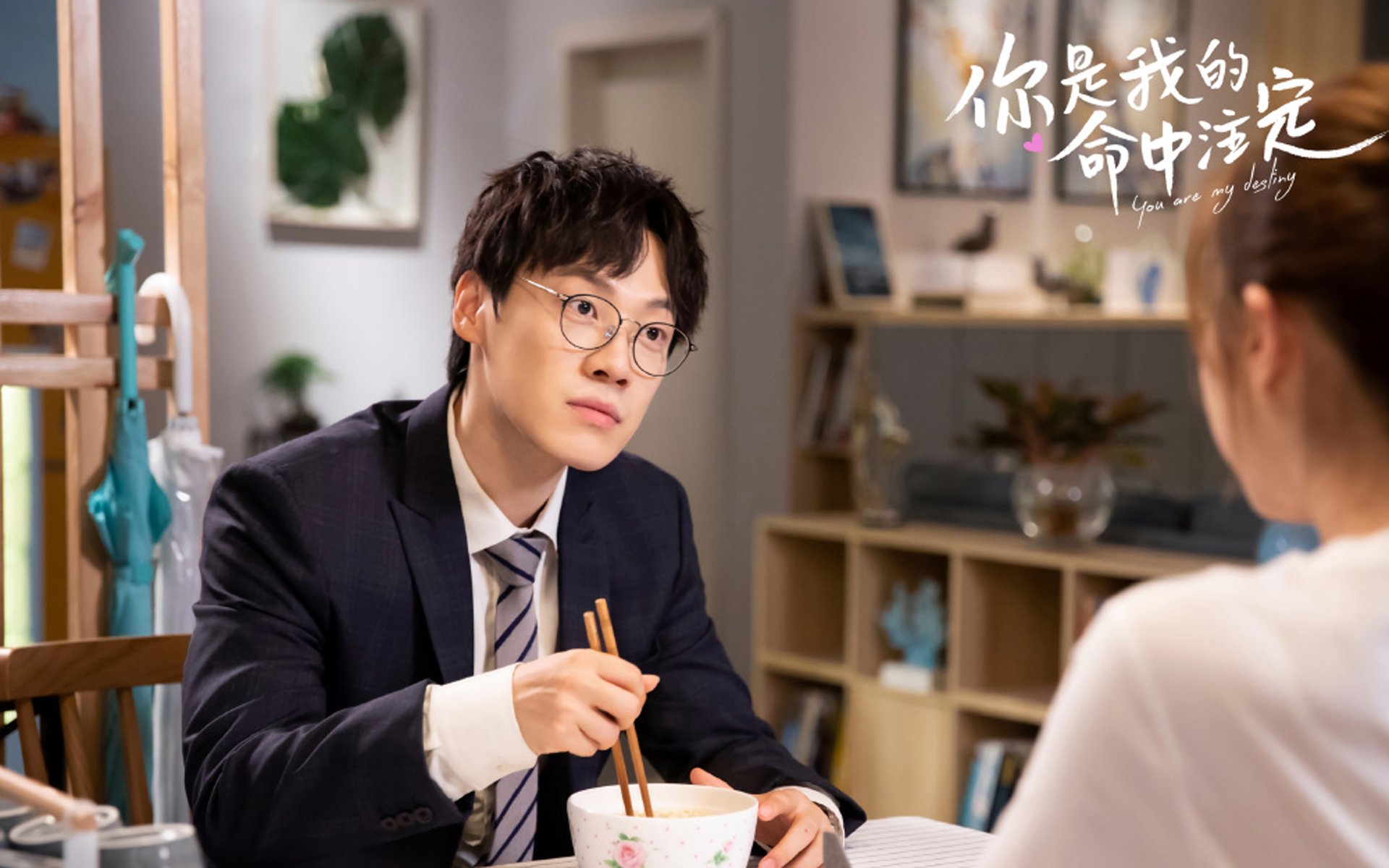 传统龙舟赛：水上划桨的民族荣耀，赛龙舟时划桨的人叫什么