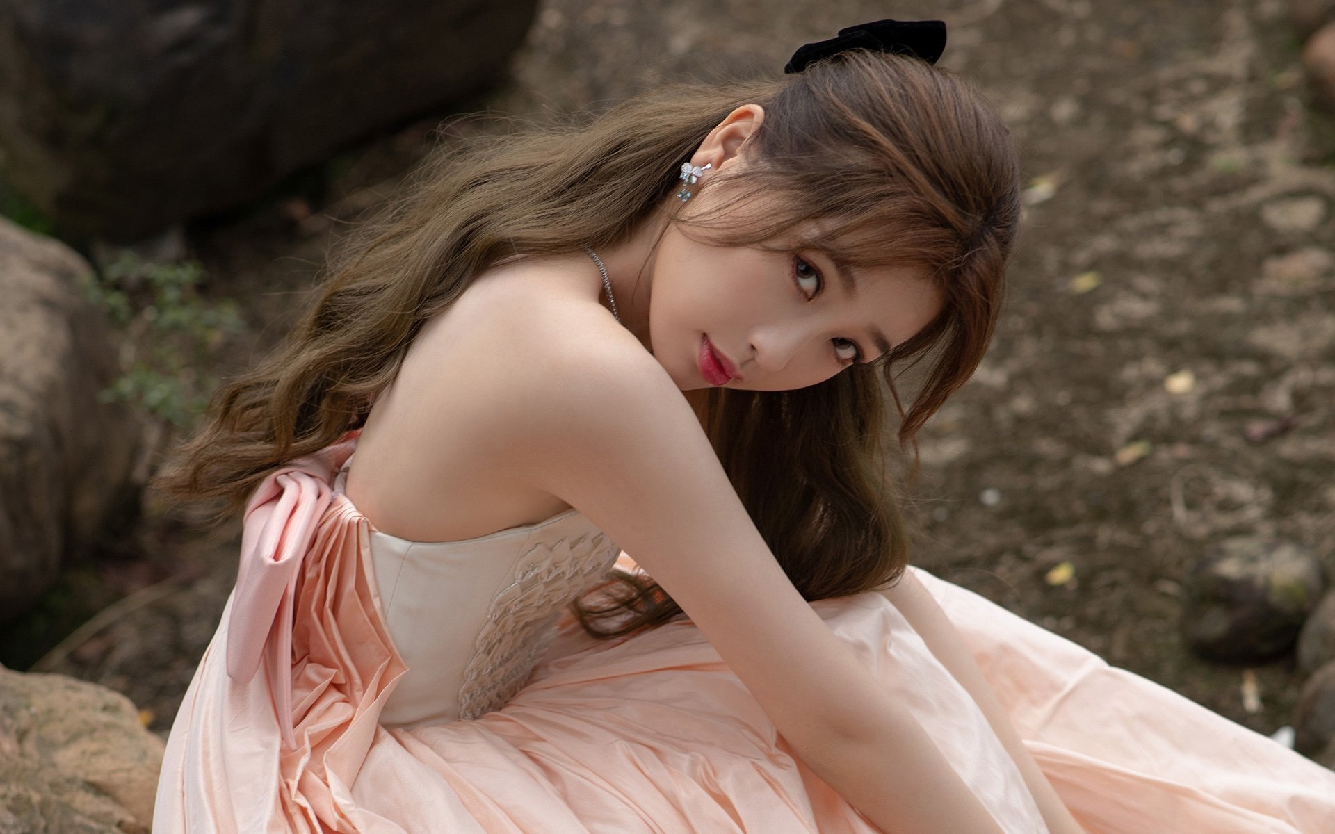 开yun体育-库里：用“远距离”投篮让比赛变得更精彩！，库里超远投球